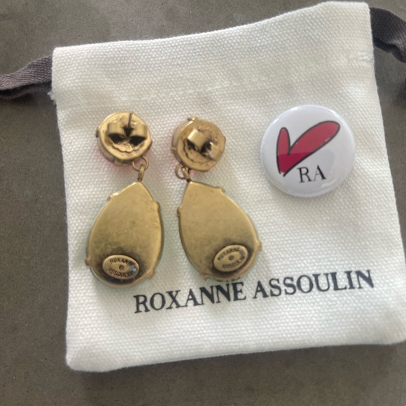 Earrings - Picture 2 of 3